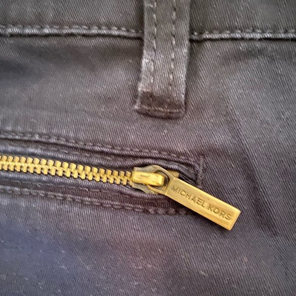 Michael Kors navy skinny pants with bronze hardware -size 4 - Picture 8 of 10